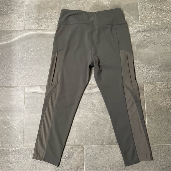 Tantris Mesh Cropped Leggings, Size M - Picture 6 of 6